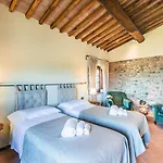 مزرعة للإقامة Borgo Divino