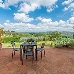 Borgo Divino مزرعة للإقامة