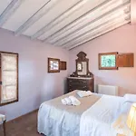 Borgo Divino مزرعة للإقامة مونتيزبيرتولي
