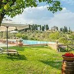 Borgo Divino مزرعة للإقامة مونتيزبيرتولي