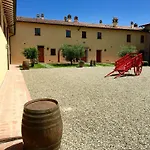 مزرعة للإقامة Borgo Divino *