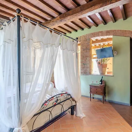 Farm stay Borgo Divino *