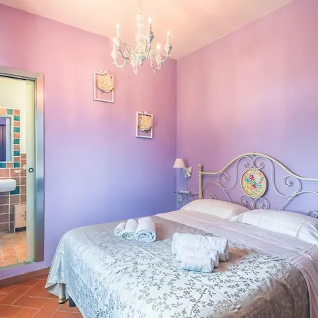Alloggio per agriturismo Borgo Divino *