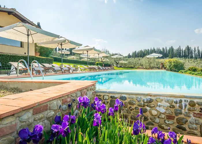 Borgo Divino Фермерский дом Монтеспертоли